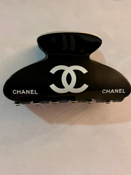 CC Hair Clips Butterfly Claw Women's Fashion Hair Accessory, Black & white