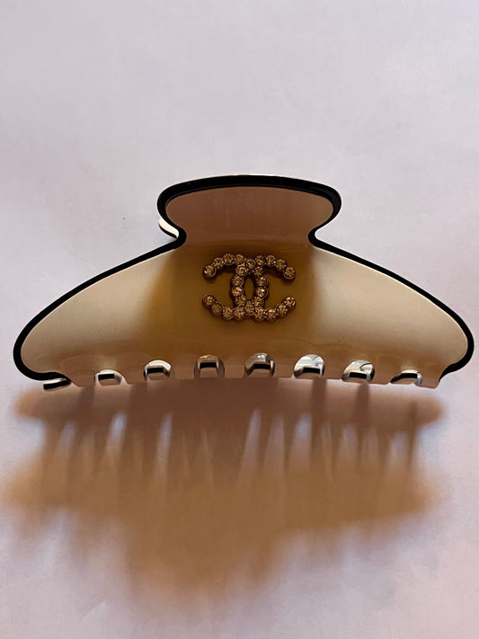 Large Ivory CC Hair Claw Clip