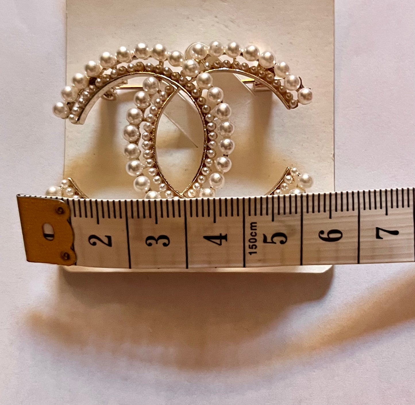 Elegant Pearl Double C Brooch Pin