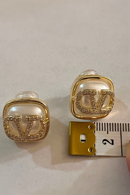 Gold Frame Crystal Initial-Style Earrings