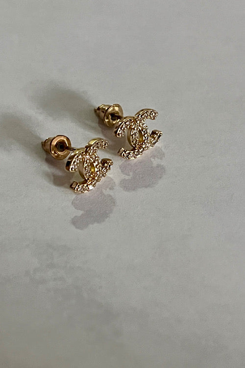 Gold-Tone Crystal CC Logo Stud Earrings – Elegant Designer-Inspired Sparkle